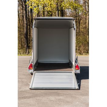 17.167/2 Debon Przyczepa towarowa bagażowa furgon kontener C 300 sklejkowy bez drzwi bocznych DMC 1300 kg Cheval Liberte Nowim